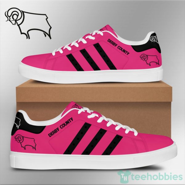derby country pink low top skate shoes 1 A8SCm 600x600px Derby Country Pink Low Top Skate Shoes