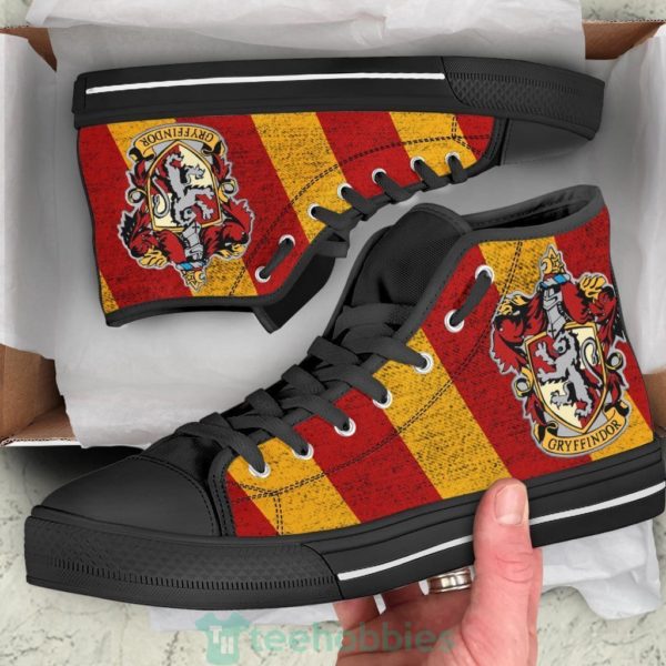 gryffindor high top shoes harry potter fan gift 1 dridO 600x600px Gryffindor High Top Shoes Harry Potter Fan Gift
