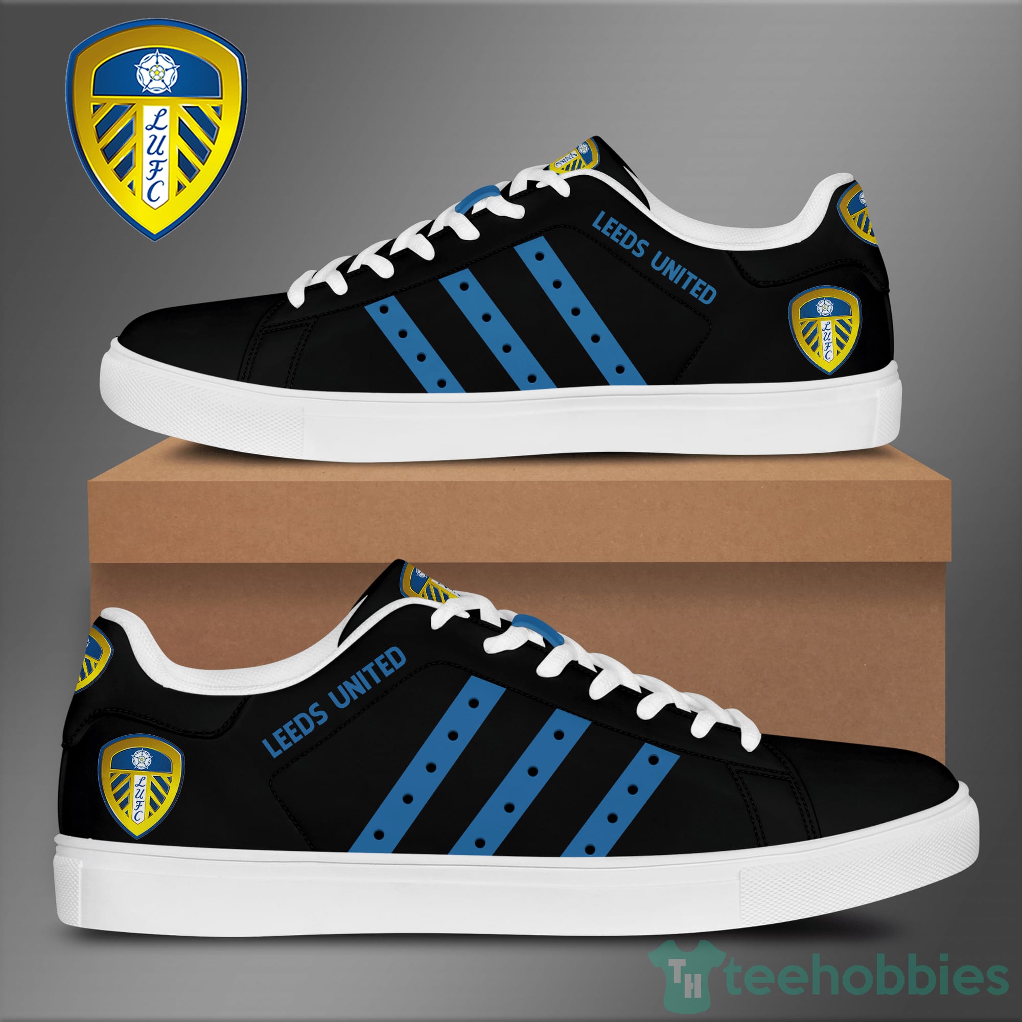Leeds United F.C Black Low Top Skate Shoes Product photo 1