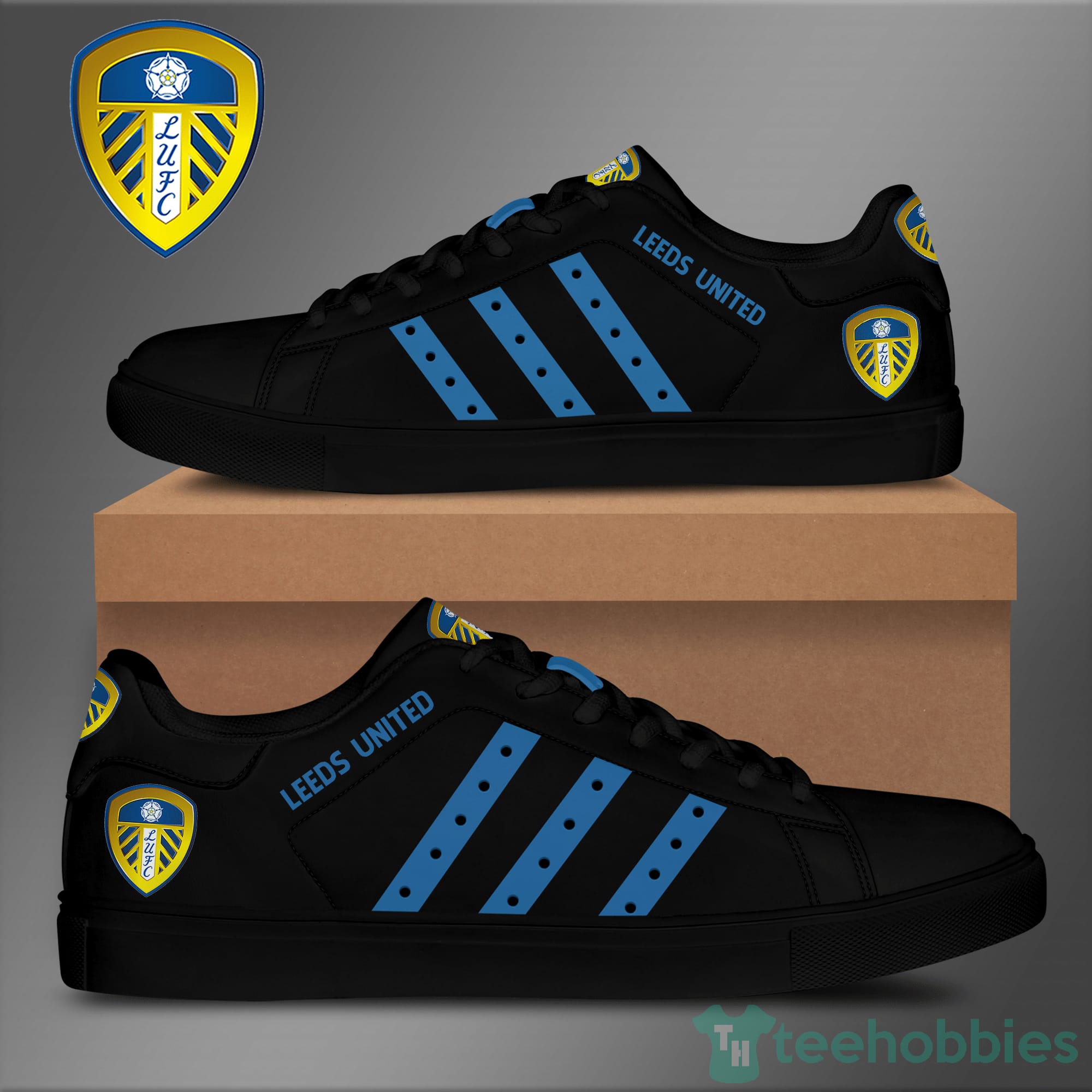 Leeds United F.C Black Low Top Skate Shoes Product photo 2