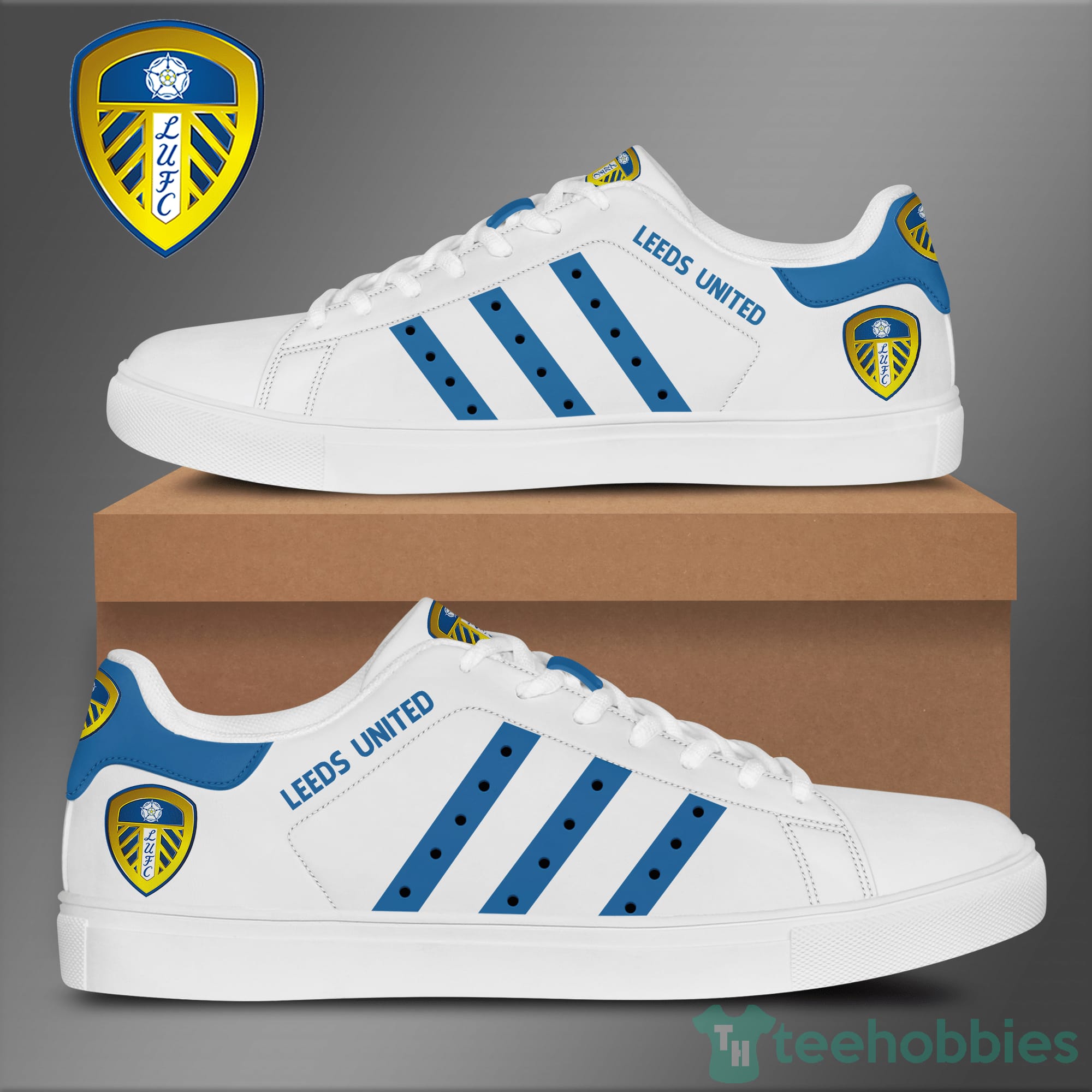 Leeds United F.C White Low Top Skate Shoes Product photo 1